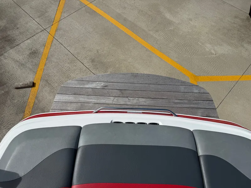 Slide: The Image of Moomba Mobius 2005 - 9