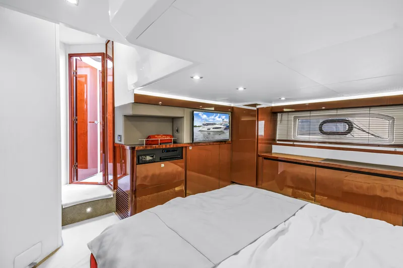 Slide: The Image of Luxurious 2017 Sea Ray Sundancer 460 yacht interior with modern amenities and elegant design. - 38