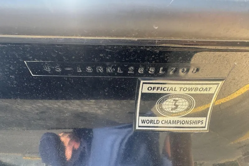 Slide: The Image of 2008 Moomba Mobius LSV with official towboat sticker for World Wakeboard Championships. - 46