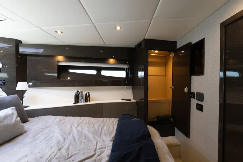Slide: The Image of Luxurious interior of 2019 Cruisers Yachts 50 Cantius with modern design and cozy bedding. - 37