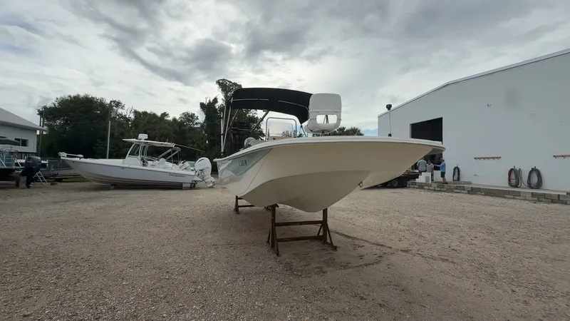 Slide: The Image of Carolina 218 DLV 2014 - 11