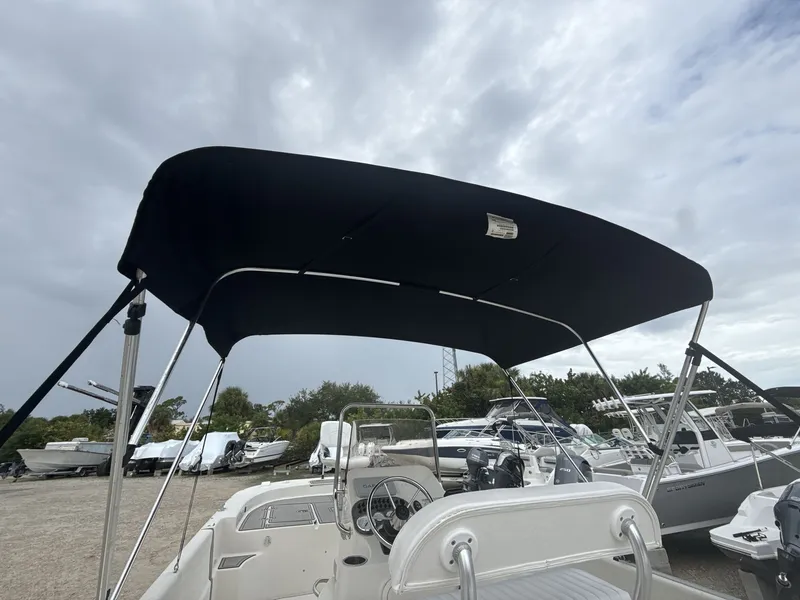 Slide: The Image of Carolina 218 DLV 2014 - 19