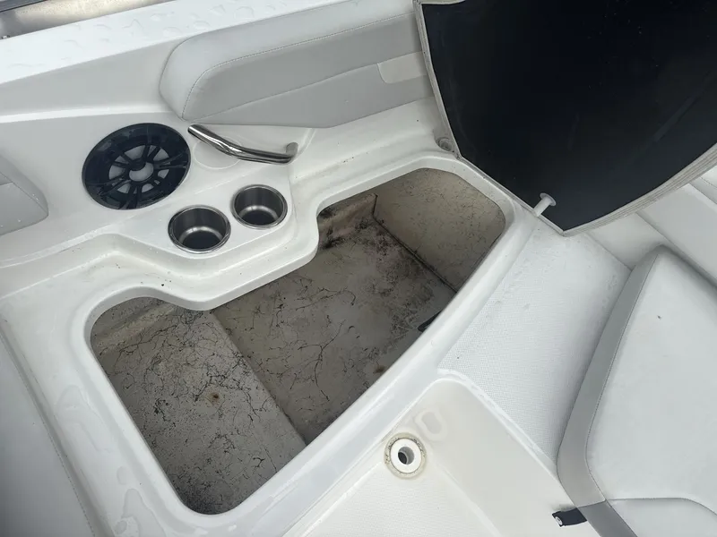 Slide: The Image of Hurricane 185 SS 2021 - 11