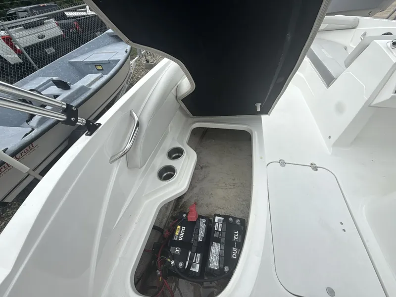 Slide: The Image of Hurricane 185 SS 2021 - 13