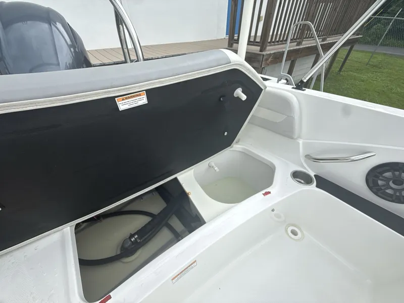 Slide: The Image of Hurricane 185 SS 2021 - 16