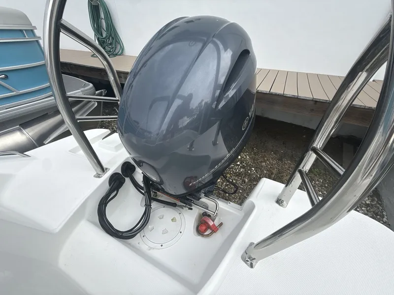 Slide: The Image of Hurricane 185 SS 2021 - 21