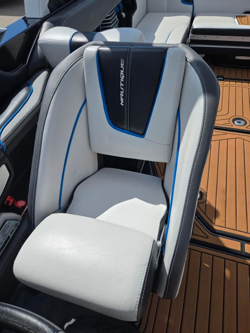 Slide: The Image of Nautique G25 2014 - 23