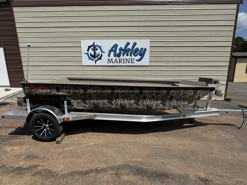 Slide: The Image of Reaper Boats 756 STEP TRANSOM 2026 - 1