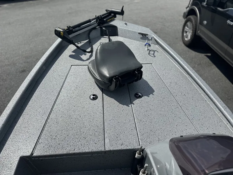 Slide: The Image of Xpress XP7 2018 - 8