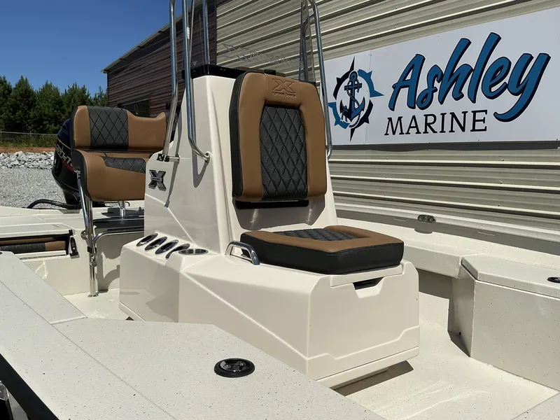 Slide: The Image of Xpress H20B Bay 2026 - 4