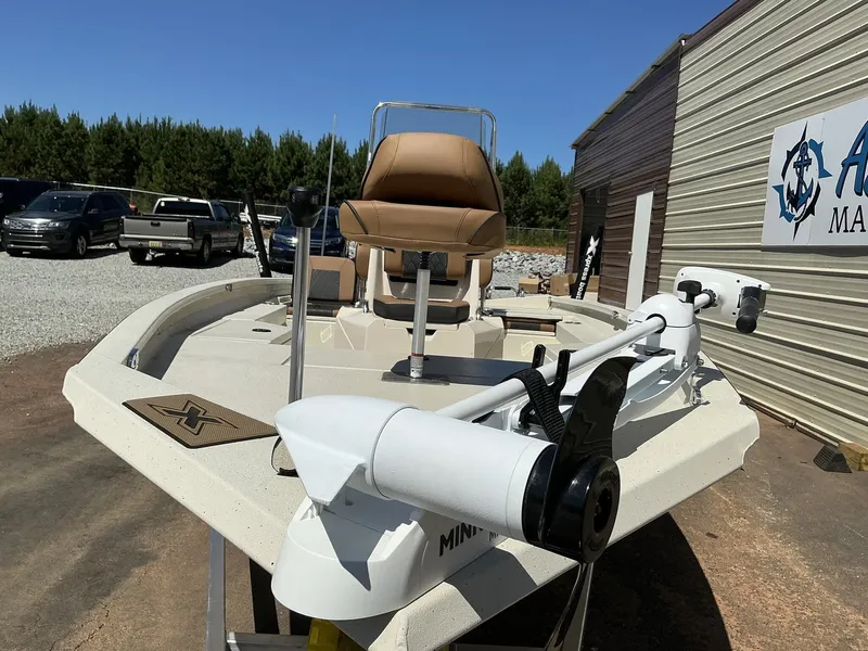 Slide: The Image of Xpress H20B Bay 2026 - 8