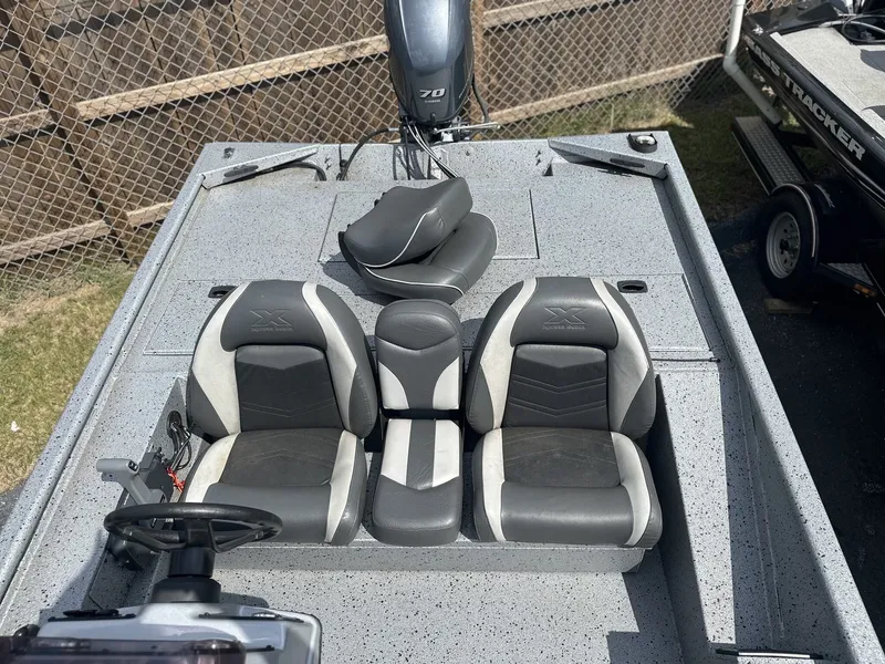 Slide: The Image of Xpress Xplorer Series XP7 2018 - 3