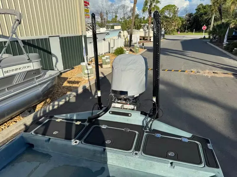 Slide: The Image of Shoalwater 23 Cat 2021 - 3