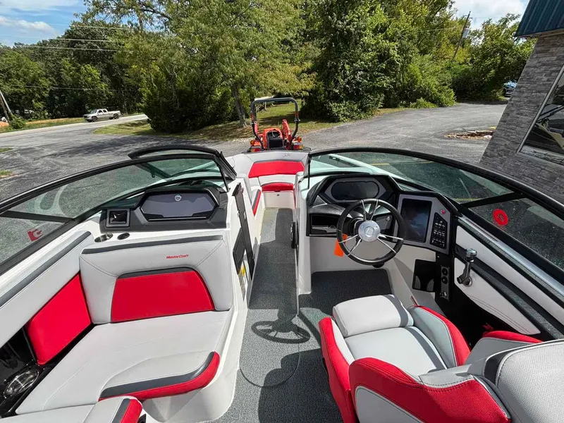 Slide: The Image of MasterCraft XStarS 2022 - 11