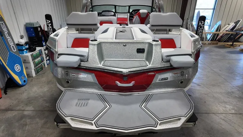 Slide: The Image of MasterCraft XStarS 2022 - 16