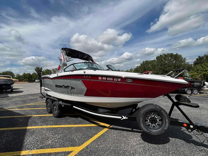Slide: The Image of MasterCraft XStarS 2022 - 4