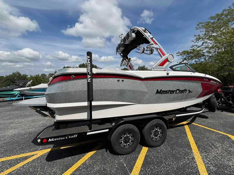 Slide: The Image of MasterCraft XStarS 2022 - 5
