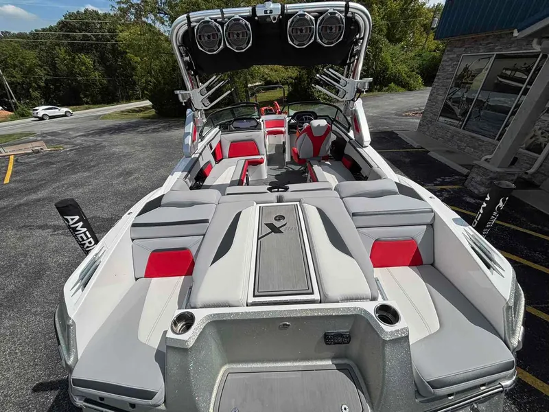 Slide: The Image of MasterCraft XStarS 2022 - 7
