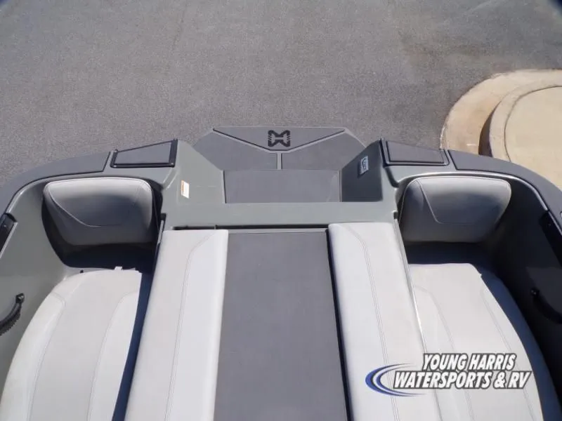 Slide: The Image of Heyday Wake Boats WT-2DC 2023 - 11