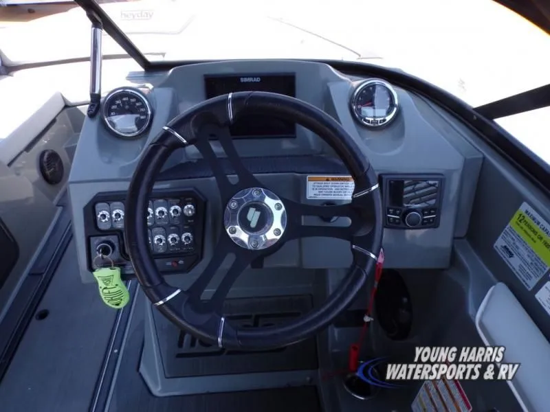 Slide: The Image of Heyday Wake Boats WT-2DC 2023 - 20