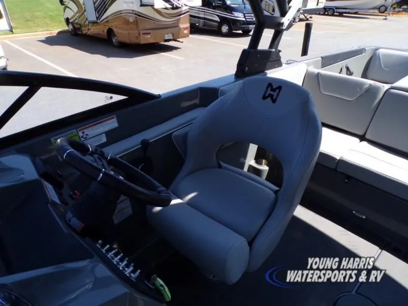 Slide: The Image of Heyday Wake Boats WT-2DC 2023 - 21