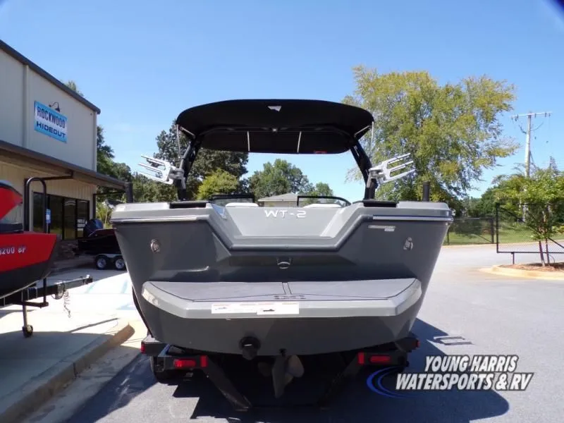 Slide: The Image of Heyday Wake Boats WT-2DC 2023 - 7