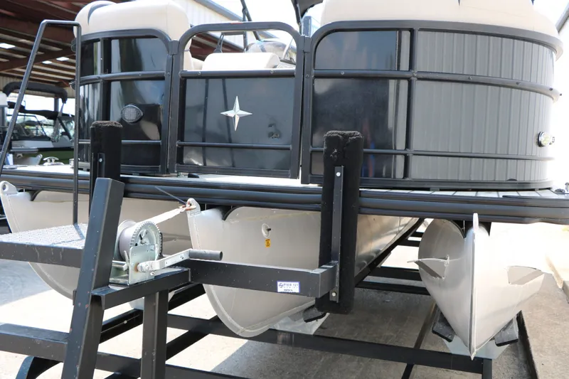 Slide: The Image of Berkshire 22 CL Sts 2017 - 8