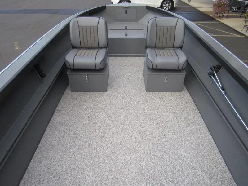 Slide: The Image of Alumaweld Adventurer 20 2026 - 12