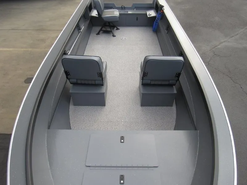 Slide: The Image of Alumaweld Adventurer 20 2026 - 14