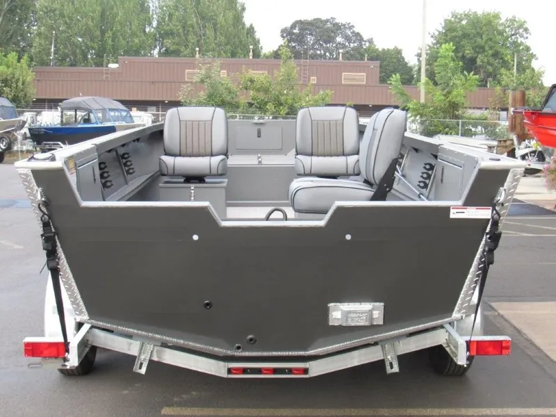 Slide: The Image of Alumaweld Adventurer 20 2026 - 4