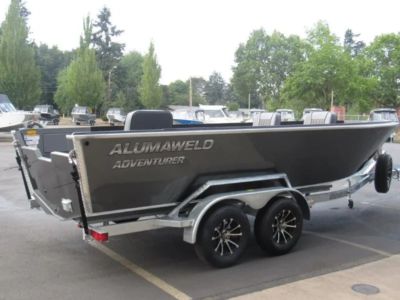 Slide: The Image of Alumaweld Adventurer 20 2026 - 5