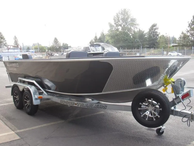 Slide: The Image of Alumaweld Adventurer 20 2026 - 7