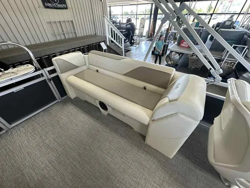 Slide: The Image of Avalon Venture 2385 QL 2026 - 11