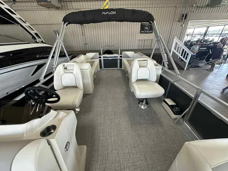 Slide: The Image of Avalon Venture 2385 QL 2026 - 6