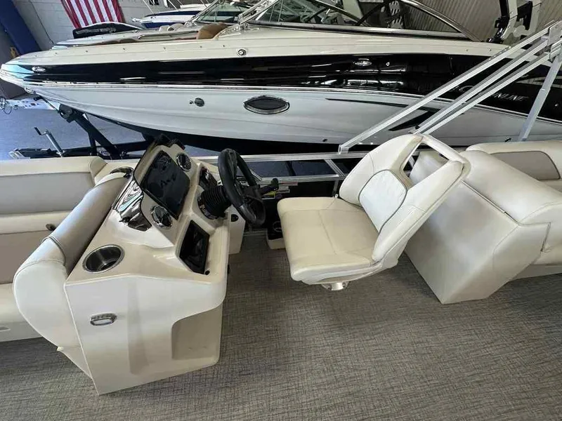 Slide: The Image of Avalon Venture 2385 QL 2026 - 7