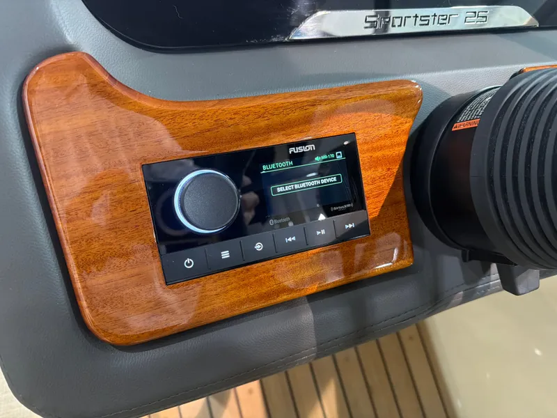 Slide: The Image of Chris-Craft Sportster 25 2026 - 16