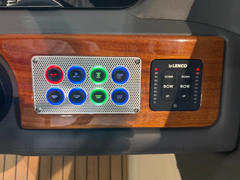 Slide: The Image of Chris-Craft Sportster 25 2026 - 19