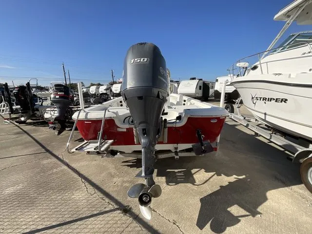 Slide: The Image of NauticStar 2200 Sport 2016 - 5