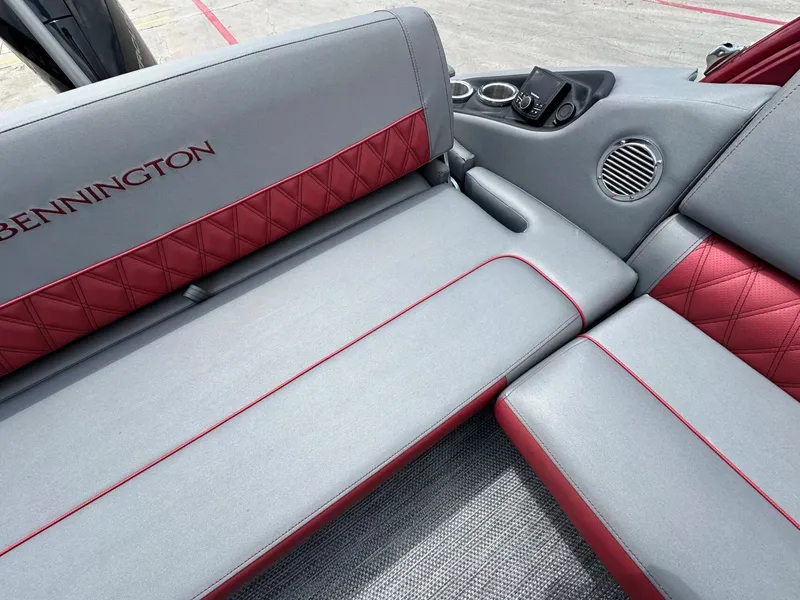 Slide: The Image of Bennington R23 2023 - 19