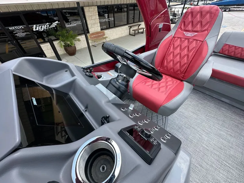 Slide: The Image of Bennington R23 2023 - 32