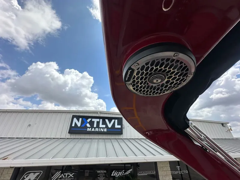 Slide: The Image of Bennington R23 2023 - 39