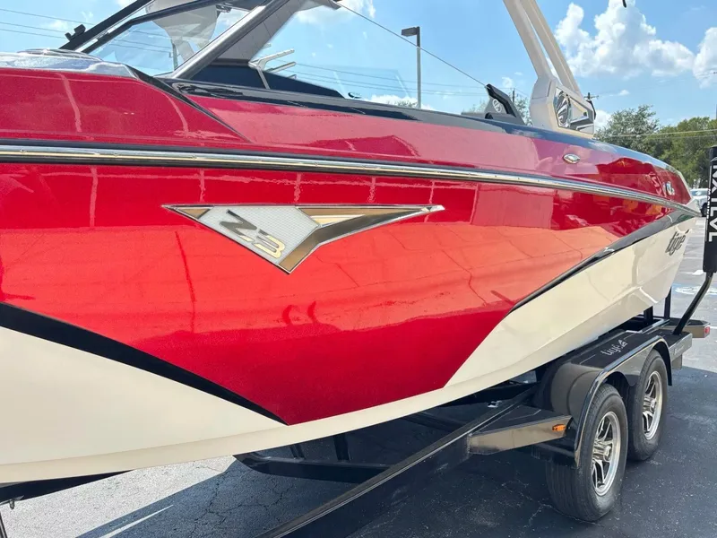 Slide: The Image of Tigé Z3 2022 - 10