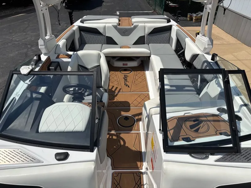 Slide: The Image of Tigé Z3 2022 - 19