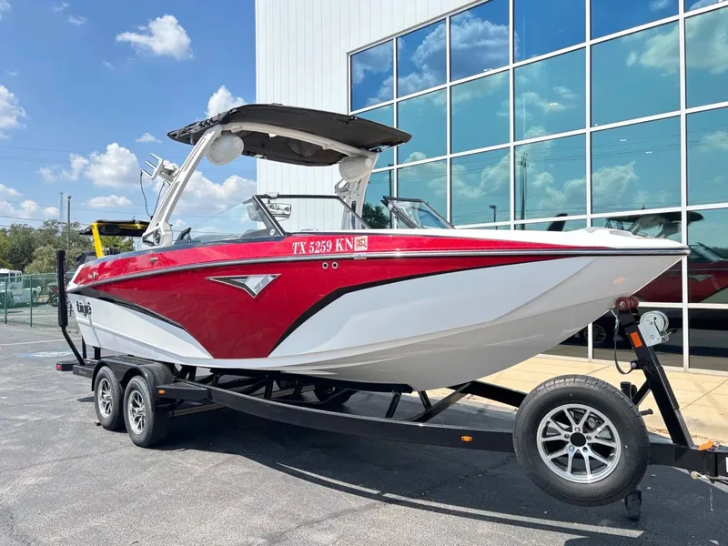 Slide: The Image of Tigé Z3 2022 - 3