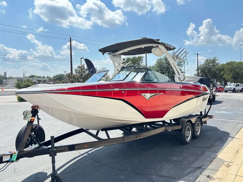 Slide: The Image of Tigé Z3 2022 - 7