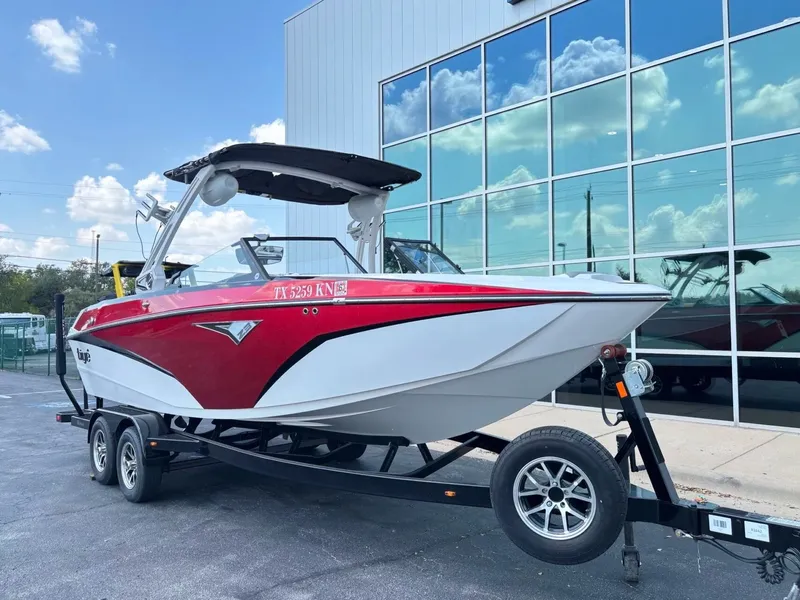 Slide: The Image of Tigé Z3 2022 - 8