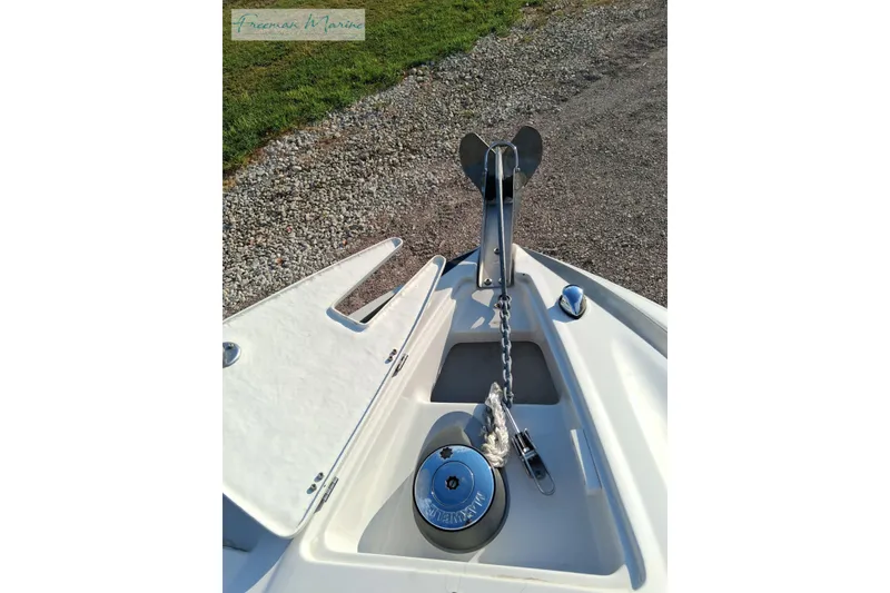 Slide: The Image of Bow of 2007 Crownline 320 LS boat with anchor and winch system. - 18