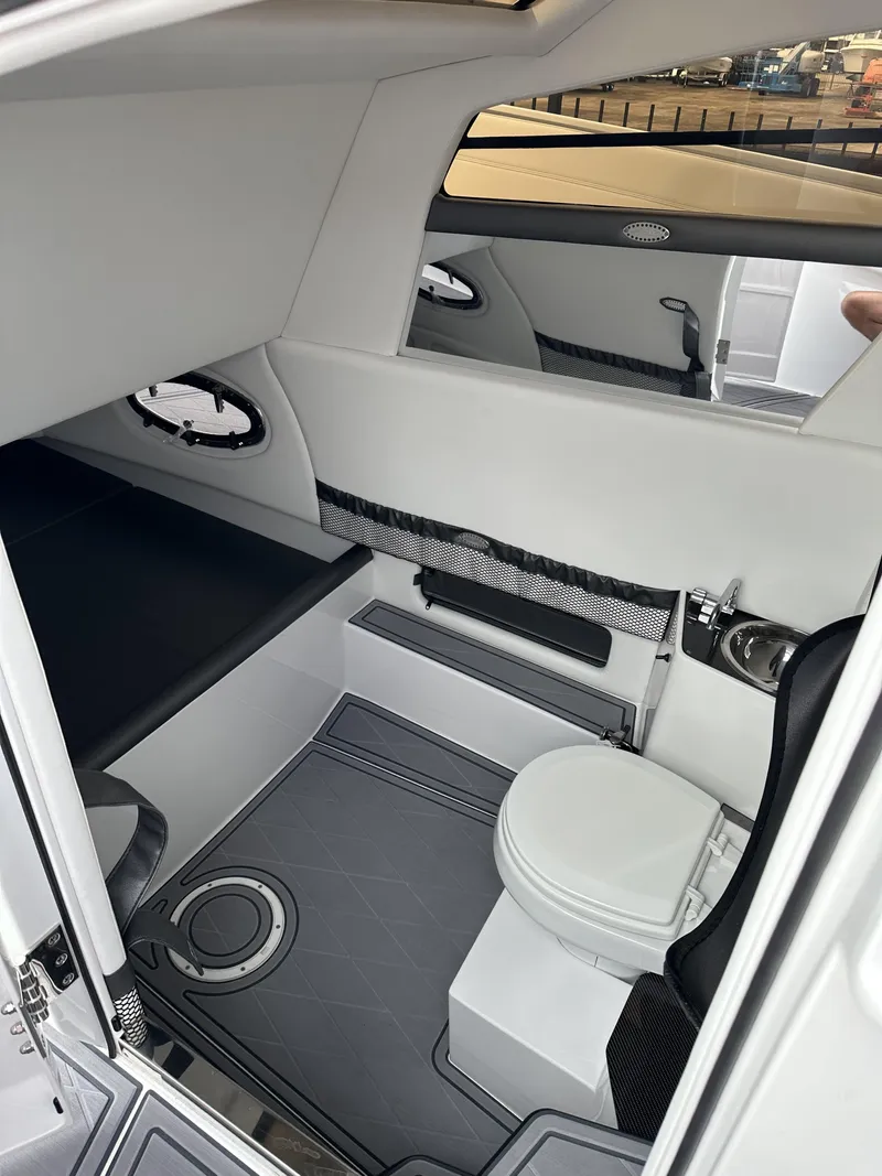 Slide: The Image of Nor-Tech 340 Sport 2023 - 19