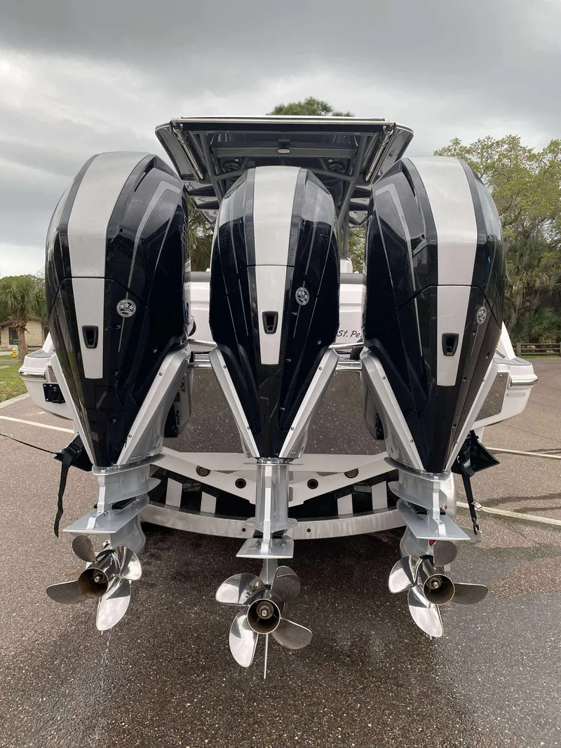 Slide: The Image of Nor-Tech 340 Sport 2023 - 8