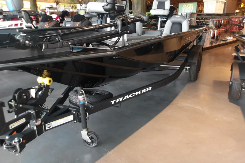 Slide: The Image of 2026 Tracker Pro Team 175 Crappie Edition boat displayed in showroom. - 25